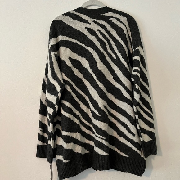 French Connection Cardigan - Picture 3 of 9